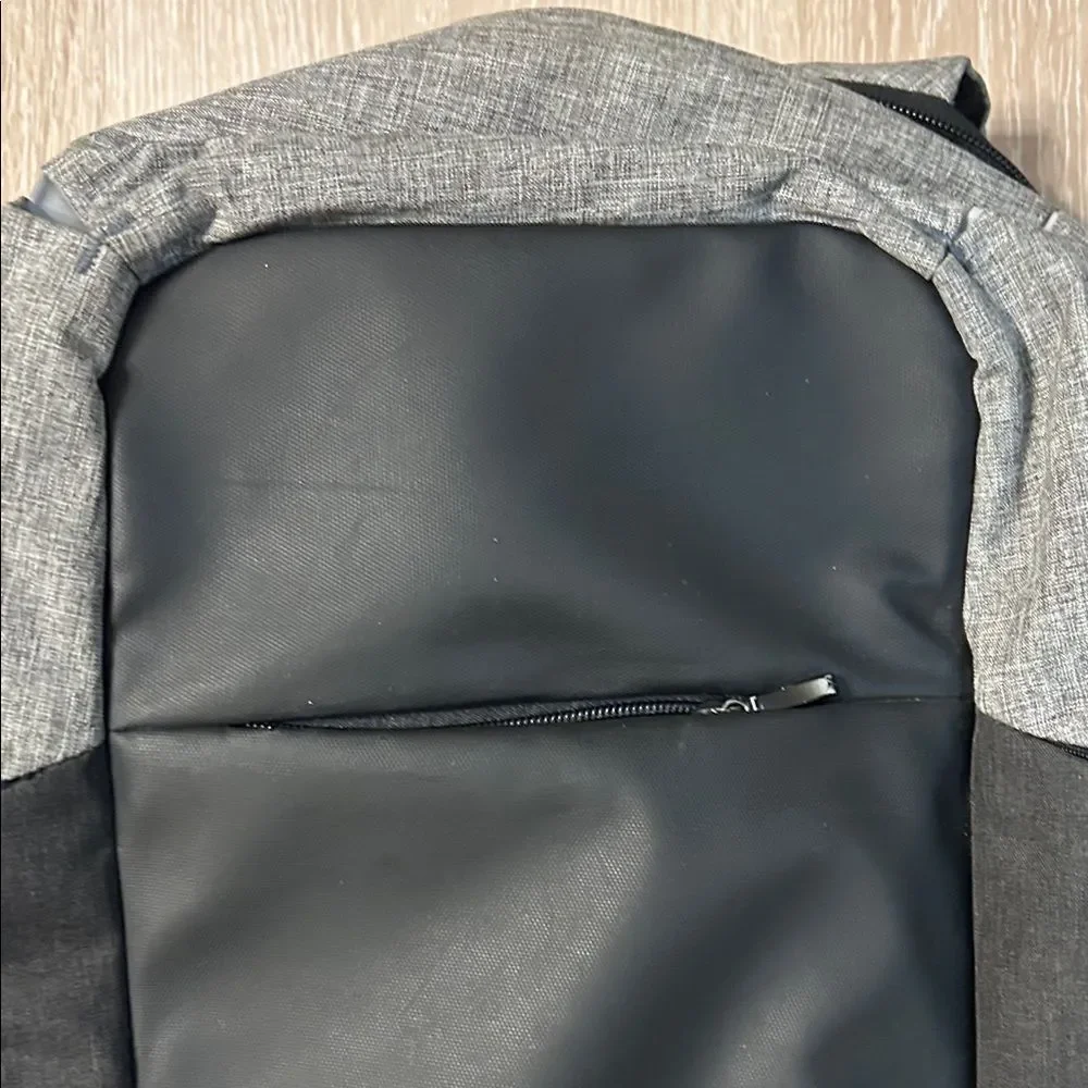 Mark Ryden Anti-Theft Fresh Laptop Backpack Gray and Black